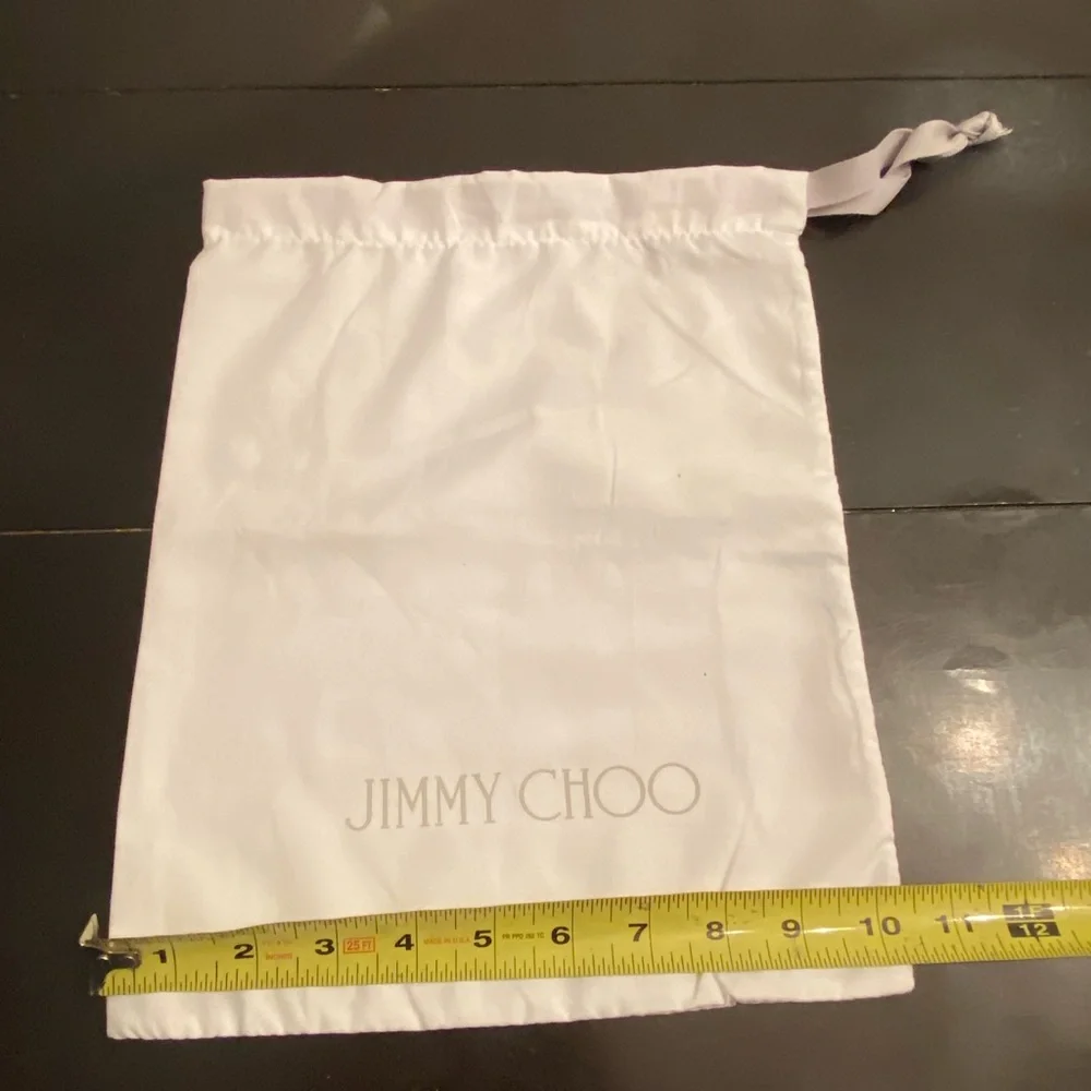 Jimmy Choo reposhing this